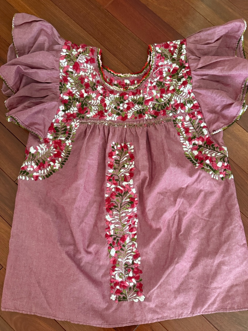 Mexican Top SZ L Colorful Floral Embroidery Boho Heavy Cotton Flutter Sleeve